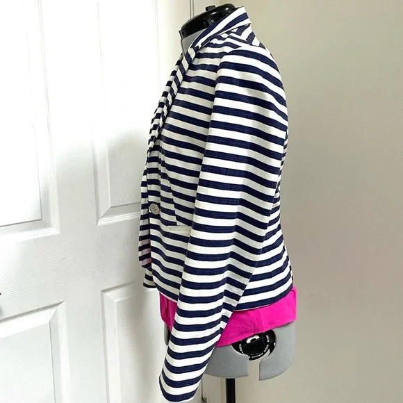 ⭐️Sharagano navy blue and off-white striped blazer - Picture 4 of 11